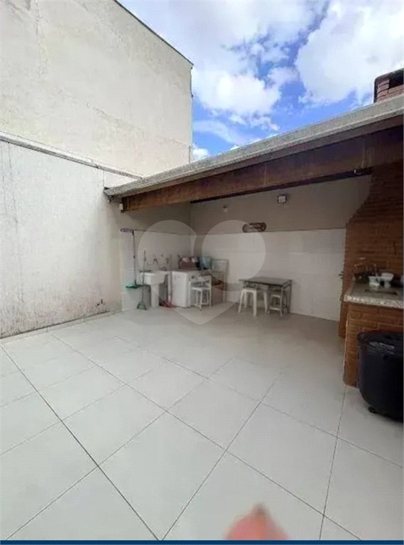 Sobrado a venda Ipiranga/SP 180m² com 3 Quartos suítes 5 banheiros 4 vagas área de serviços e Churrasqueira.