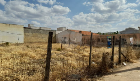 Terreno à venda em Jardim Embaré, São Carlos, SP