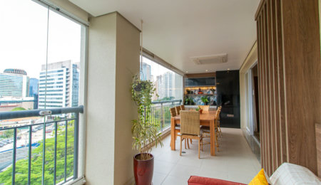 Apartamento à venda com 3 suítes em Chácara Santo Antônio, São Paulo, SP