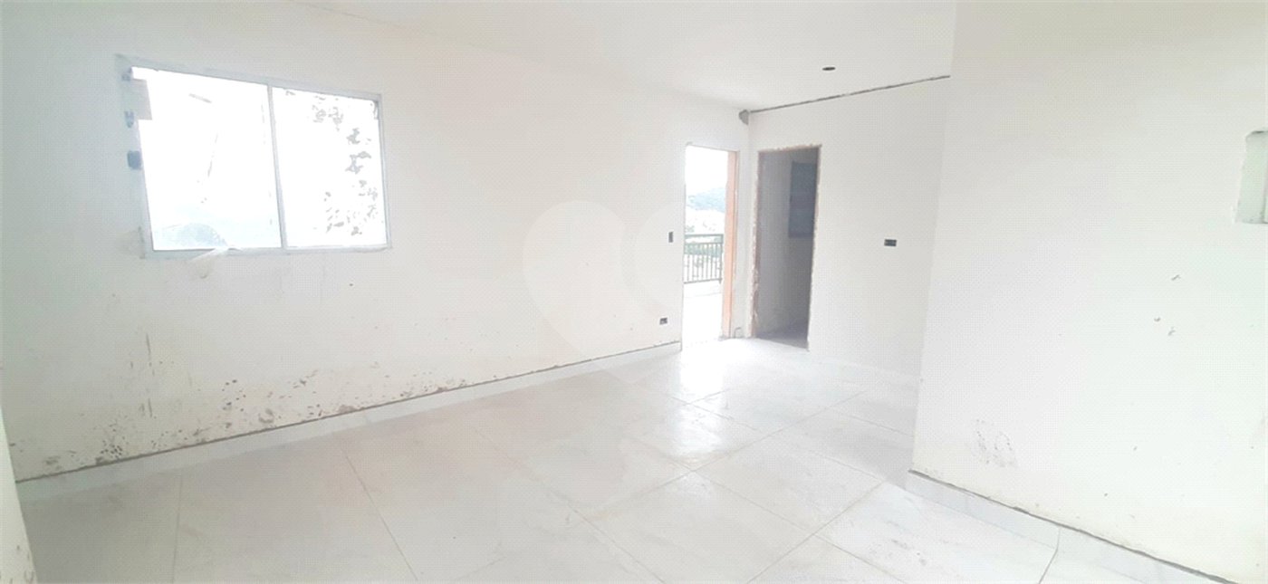 Apartamento à venda com 2 quartos em Vila Mazzei, São Paulo, SP