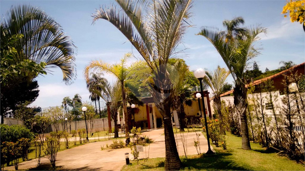 Casa no Condomínio Vila Verde Sabará.