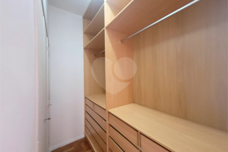 Apartamento à venda com 3 quartos, sendo 1 suíte, em Tijuca, Rio de Janeiro, RJ