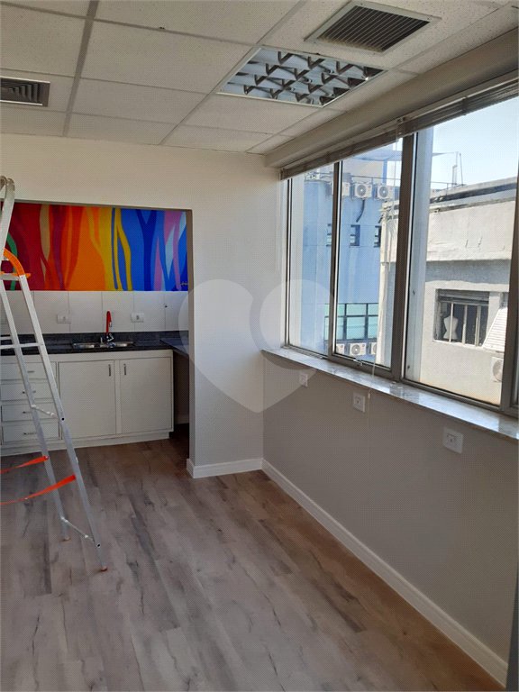 Sala à venda em Cerqueira César, São Paulo, SP