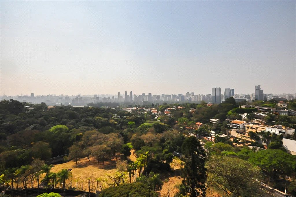 Cobertura à venda com 4 suítes em Jardim Guedala, São Paulo, SP
