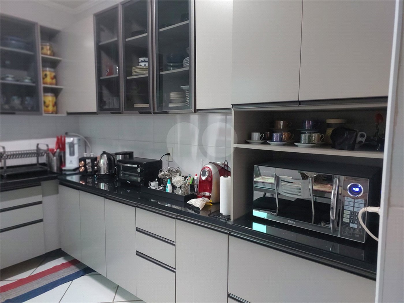 Casa à venda com 3 quartos, sendo 1 suíte, no condomínio Algarve Residencial, São Paulo - SP