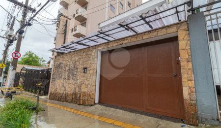 Casa à venda com 4 quartos, sendo 2 suítes,  em Ipiranga, São Paulo, SP