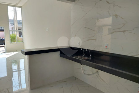 Casa à venda com 3 quartos, sendo 1 suíte,  no condomínio Horto Florestal Villagio, Sorocaba - SP