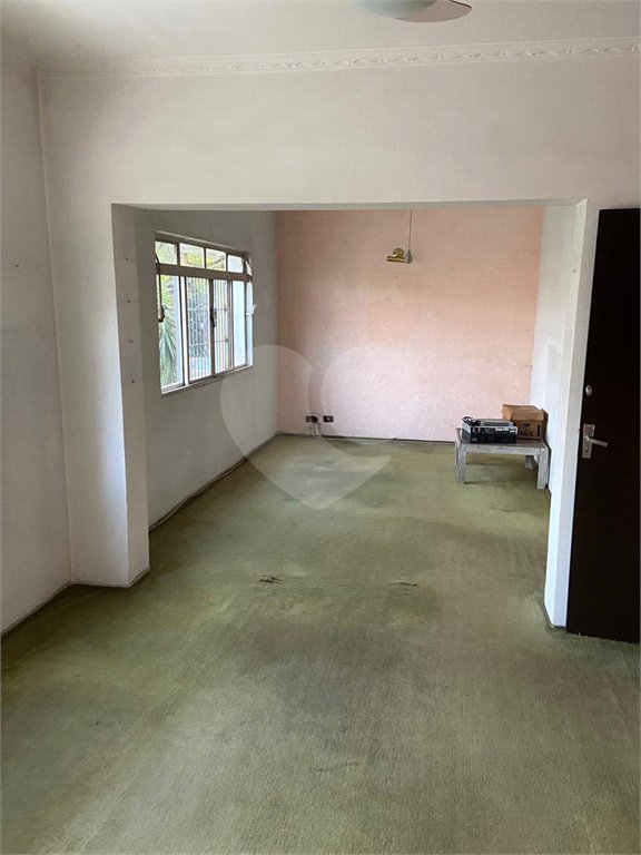 Sobrado à venda com 3 quartos, sendo 1 suíte,  em Parada Inglesa, São Paulo, SP