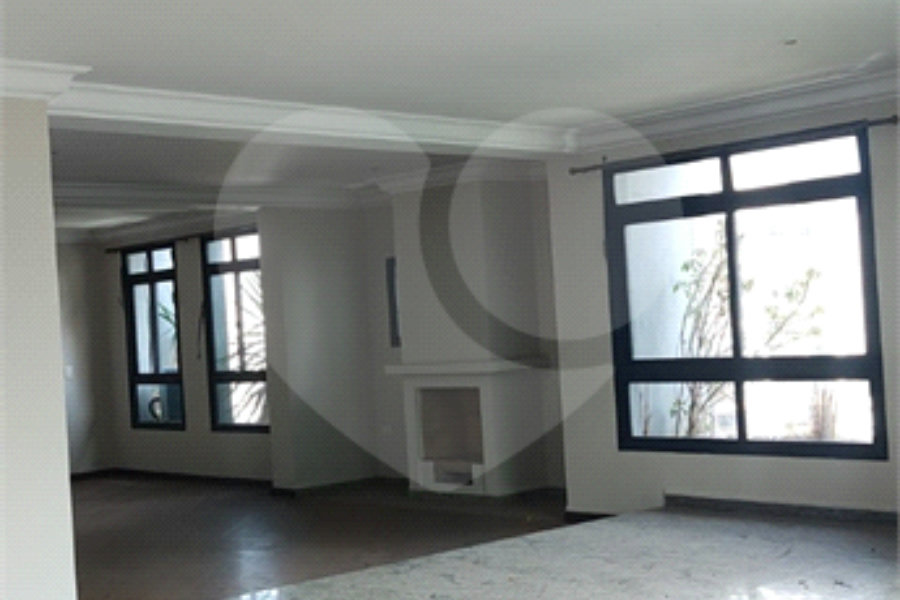 Duplex à venda com 3 suítes em Morumbi, São Paulo, SP