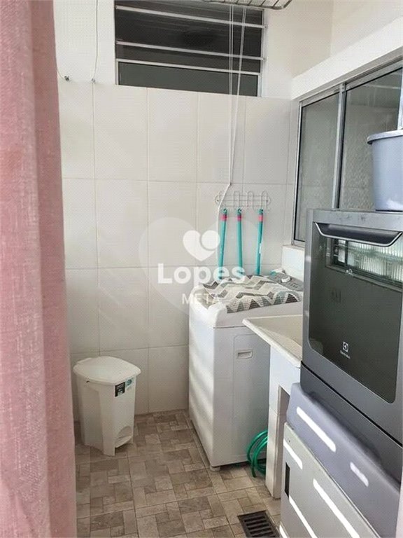 Apartamento à venda com 3 quartos, sendo 1 suíte,  no Centro, São José dos Campos, SP