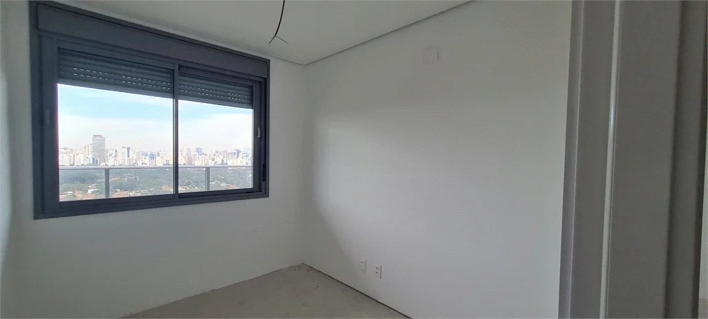 Apartamento à venda com 2 quartos, sendo 1 suíte, em Pinheiros, São Paulo, SP