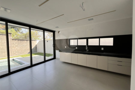 Casa à venda ou para alugar com 4 quartos, sendo 3 suítes, no condomínio Alphaville Nova Esplanada 1, Votorantim - SP
