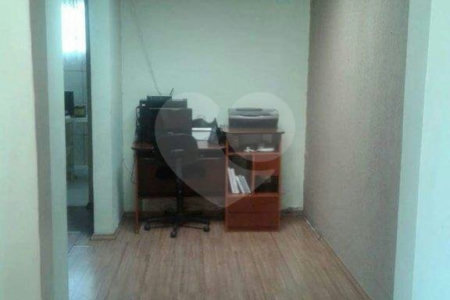 Casa Térrea à venda com 4 quartos em Vila Mazzei, São Paulo, SP