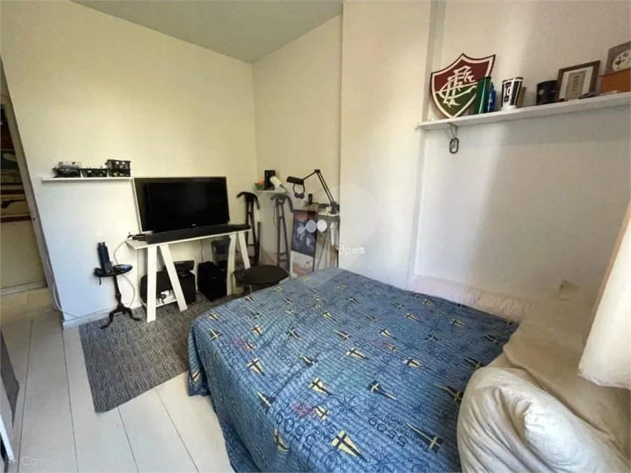 Apartamento à venda com 4 quartos, sendo 1 suíte, em Lagoa, Rio de Janeiro, RJ