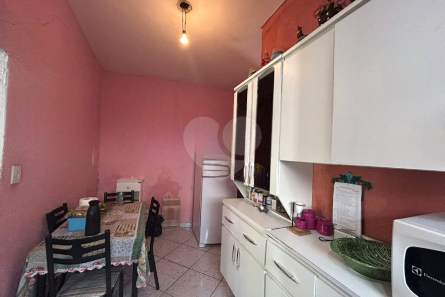 Casa Térrea à venda com 4 quartos em Vila Guilherme, São Paulo, SP