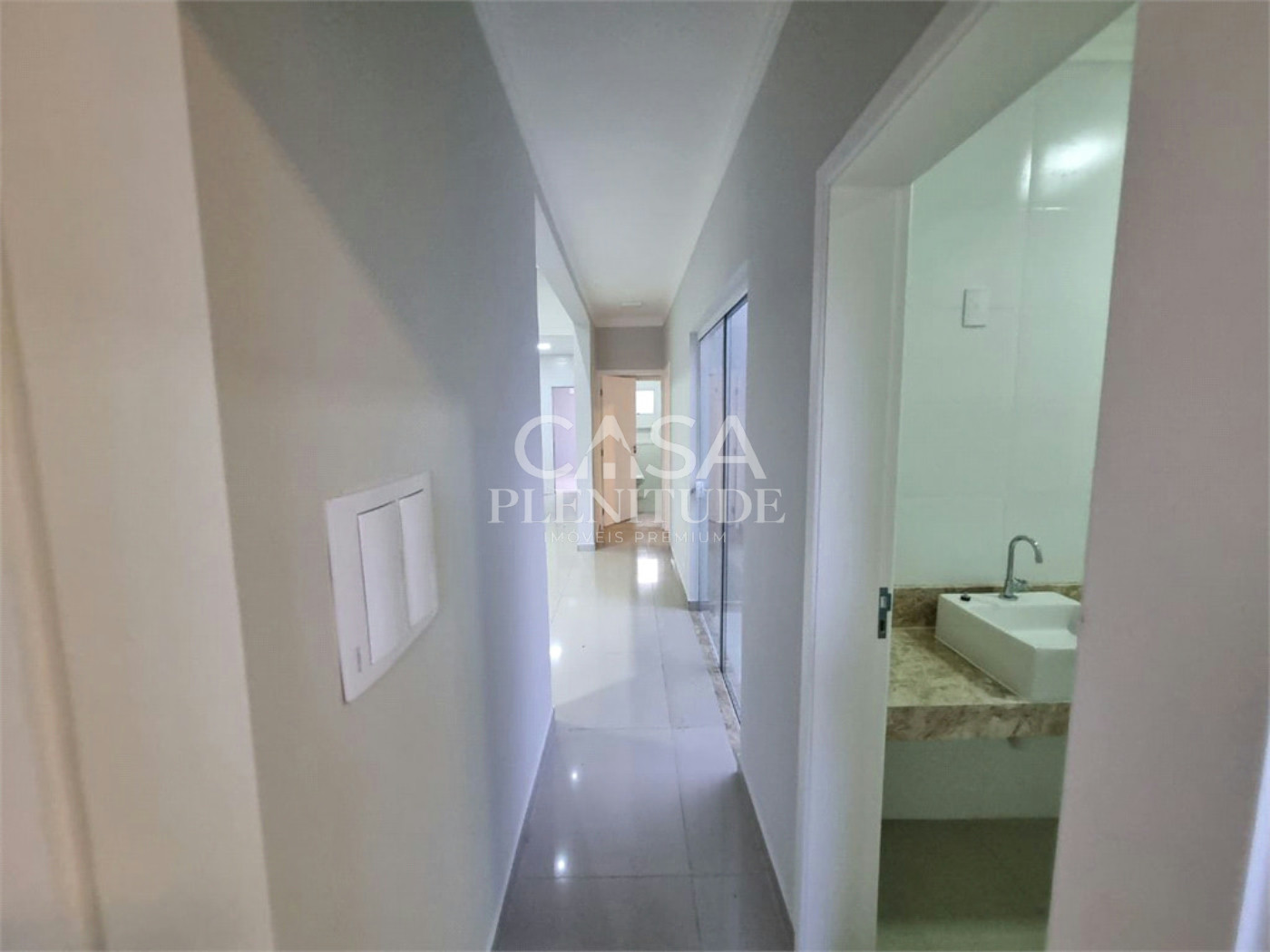 Casa em condomínio à venda com 3 quartos, sendo 2 suítes, em Cajuru do Sul, Sorocaba, SP