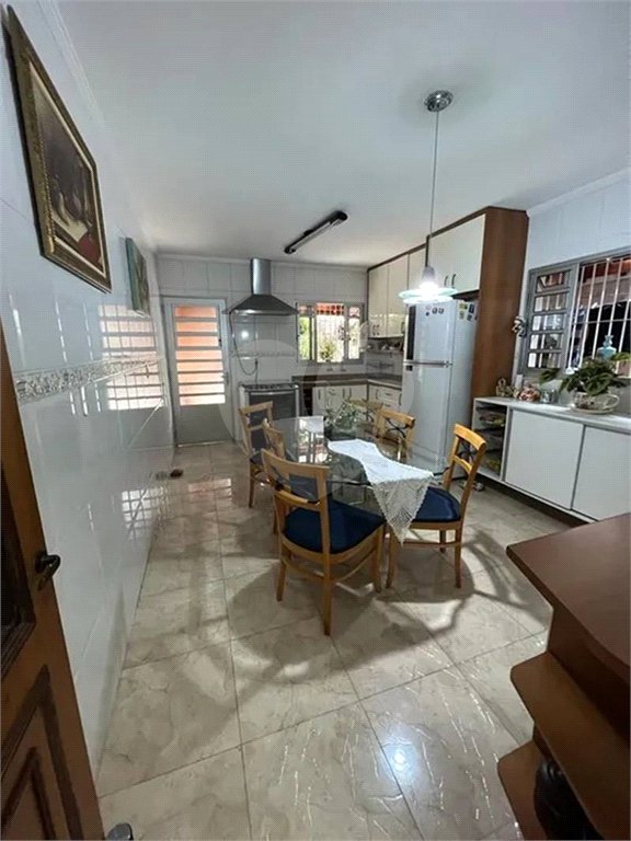 Sobrado à venda com 4 quartos, sendo 1 suíte, em Ipiranga, São Paulo, SP