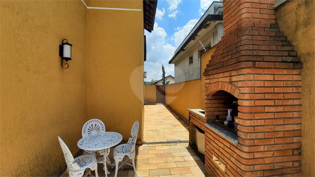 Sobrado à venda com 4 quartos, sendo 1 suíte, em Barro Branco (zona Norte), São Paulo, SP