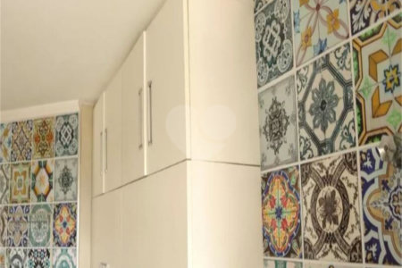Apartamento à venda com 2 quartos em Vila Liviero, São Paulo, SP
