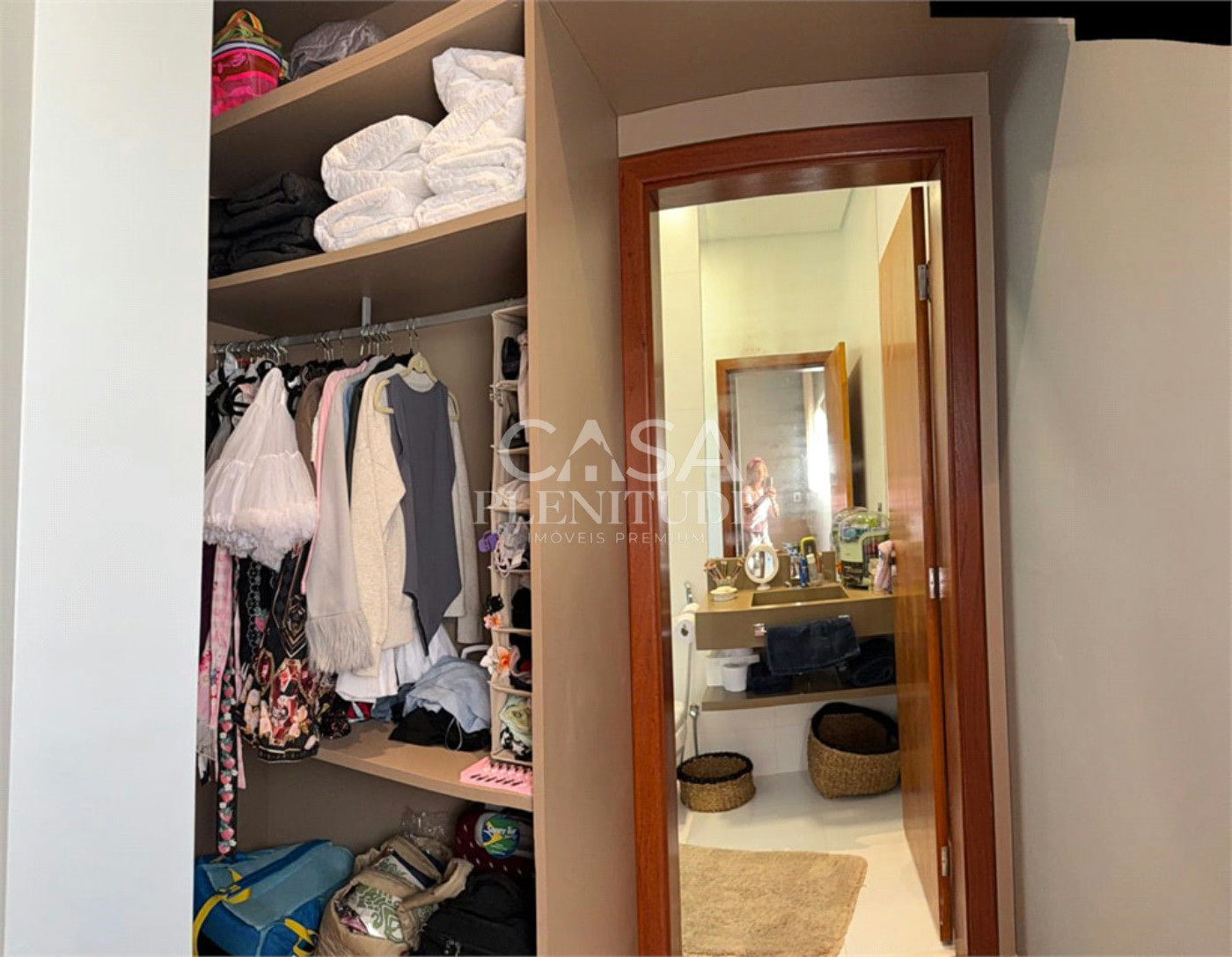 Casa em condomínio à venda com 4 suítes em Alphaville Nova Esplanada, Votorantim, SP