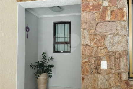 Sobrado à venda com 2 quartos em Vila Medeiros, São Paulo, SP