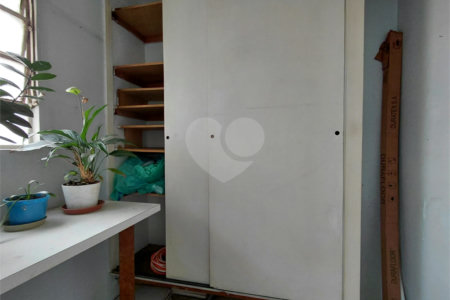 Apartamento à venda com 2 quartos em Vila Romana, São Paulo, SP