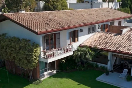 Casa à venda com 5 quartos, sendo 3 suítes, em Jardim Guedala, São Paulo, SP