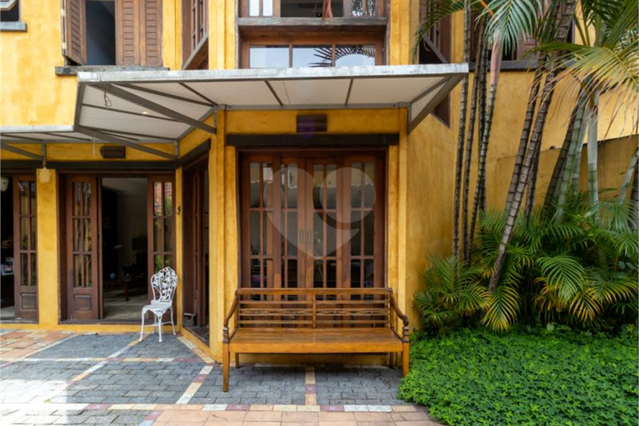 Casa à venda ou para alugar com 4 quartos, sendo 3 suítes, em Lapa, São Paulo, SP