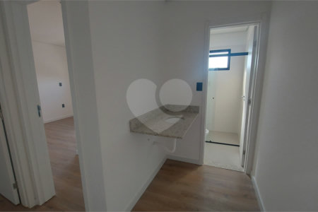 Apartamento à venda com 3 quartos, sendo 1 suíte, em Jardim Refúgio, Sorocaba, SP