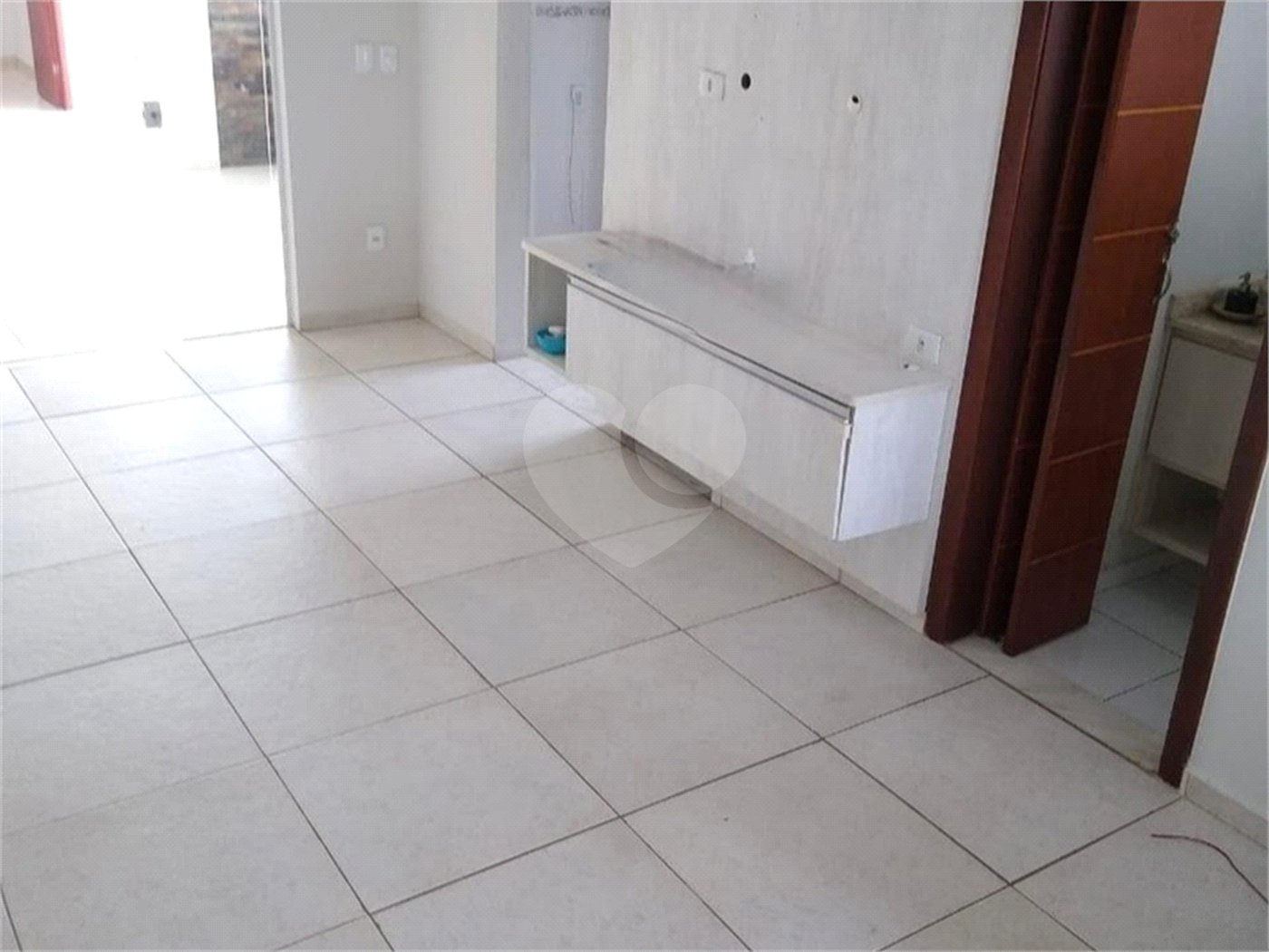 Casa à venda com 3 quartos, sendo 1 suíte, no condomínio Villagio Milano, Sorocaba - SP