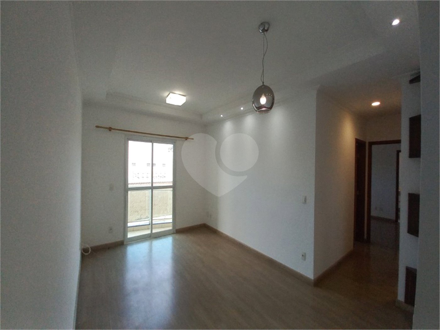 Apartamento à venda com 3 quartos, sendo 1 suíte, em Jardim Rossignatti, Indaiatuba, SP