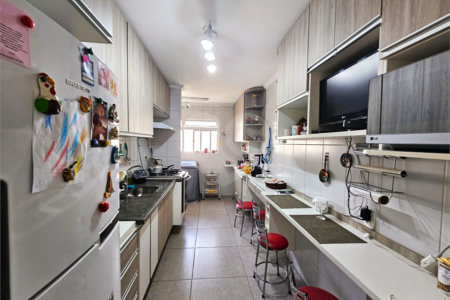 Apartamento à venda com 3 quartos, sendo 1 suíte, em Jardim Marajoara, São Paulo, SP