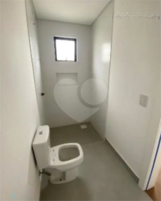 Apartamento à venda com 4 suítes em Meia Praia, Itapema, SC