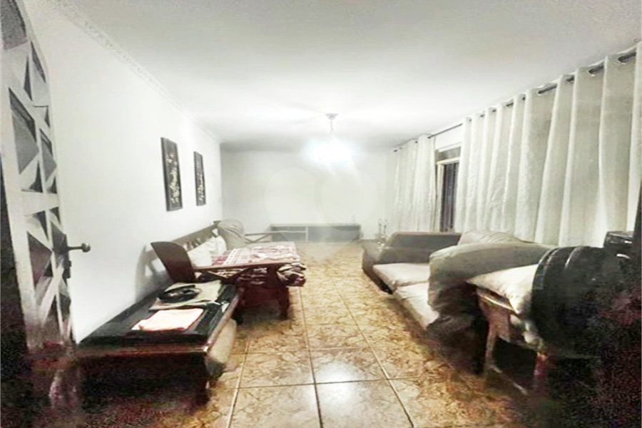 Sobrado à venda com 2 quartos em Santana, São Paulo, SP