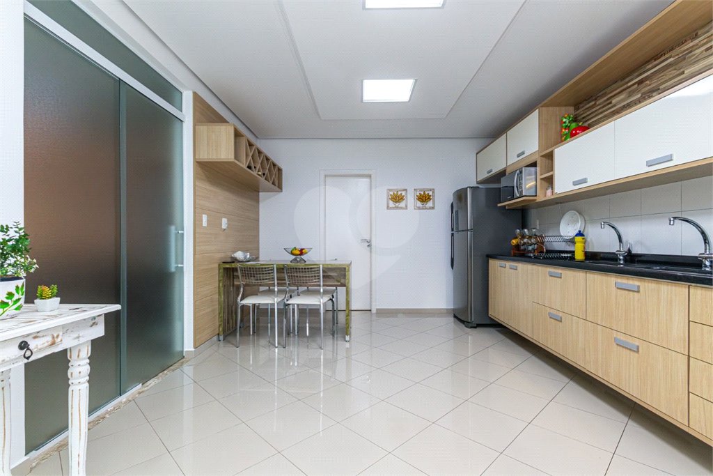 Casa à venda com 3 suítes no condomínio Sunset, Sorocaba - SP
