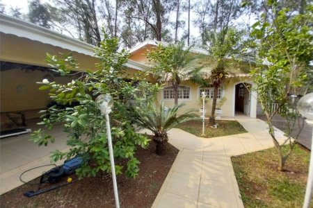 Chácara à venda ou para alugar com 3 quartos, sendo 1 suíte, em Chácaras Polozzi, Louveira, SP