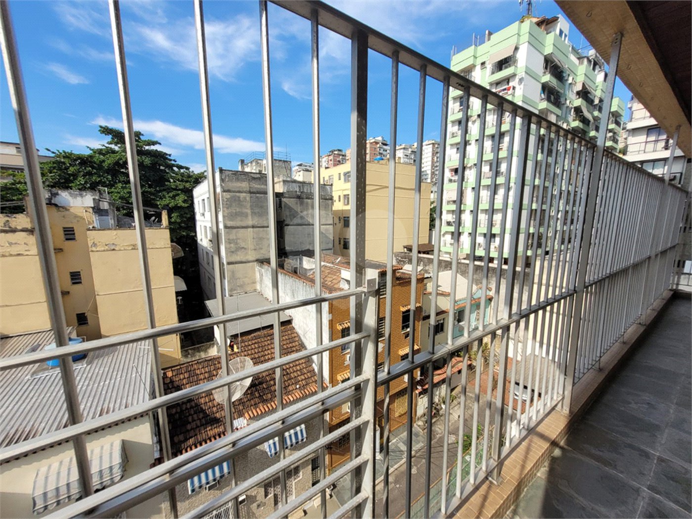 Apartamento à venda com 3 quartos, sendo 1 suíte,  em Tijuca, Rio de Janeiro, RJ
