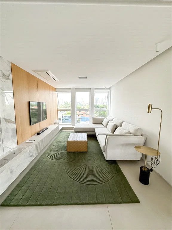 Apartamento à venda com 4 suítes em Vila Cordeiro, São Paulo, SP