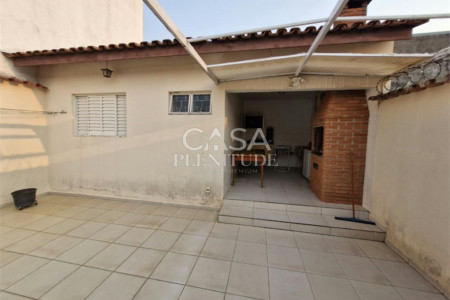 Casa à venda com 2 quartos, sendo 1 suíte,  em Jardim Saira, Sorocaba, SP