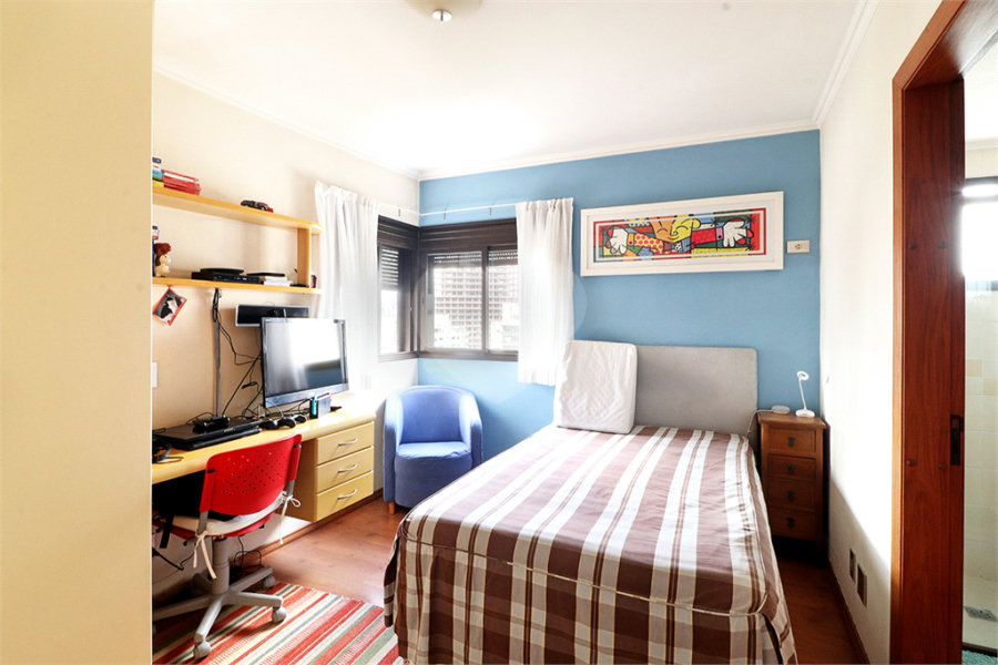 Apartamento à venda com 3 suítes em Vila Madalena, São Paulo, SP