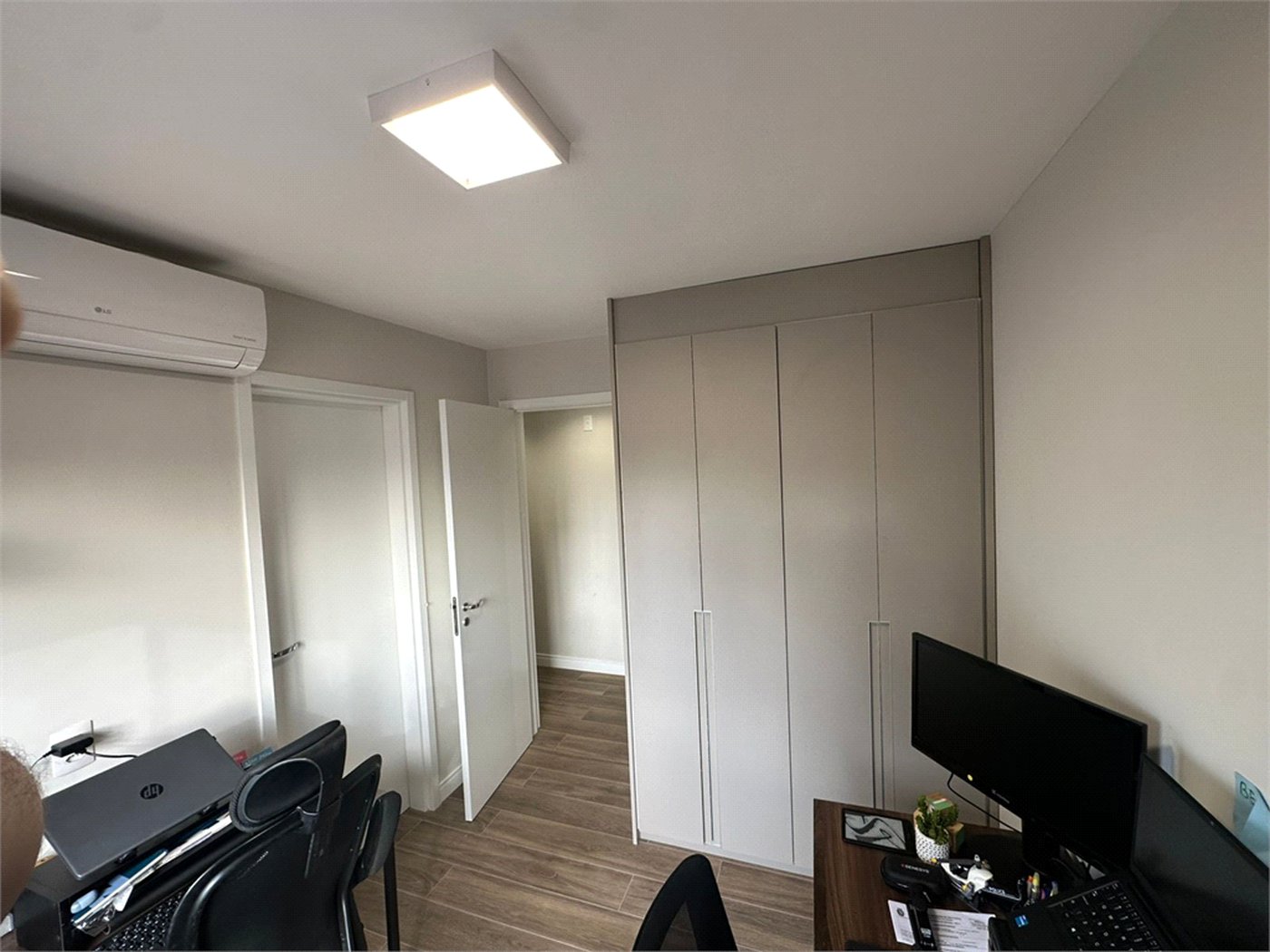 Apartamento à venda com 3 suítes em Vila Romana, São Paulo, SP