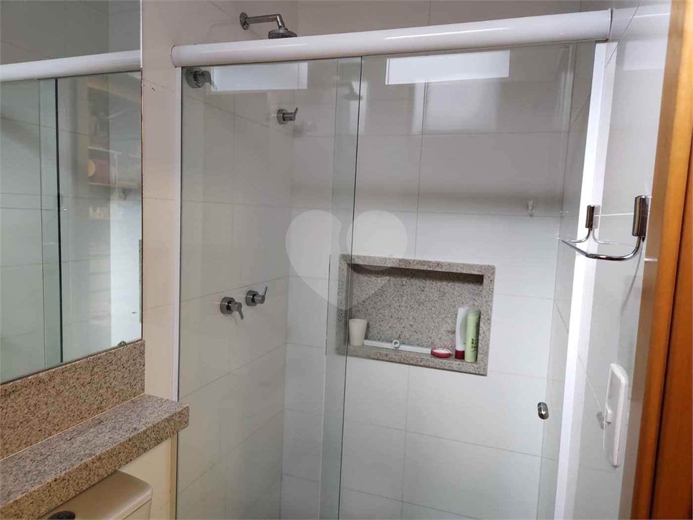 Casa à venda com 3 suítes em Residencial Campos de Piemonte, Araraquara, SP