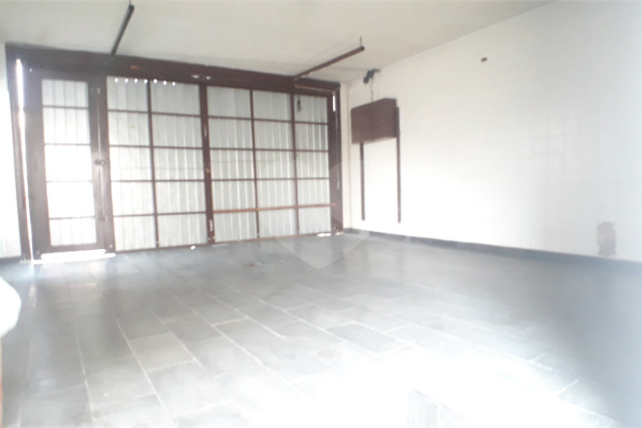 Casa Térrea à venda com 4 quartos, sendo 1 suíte, em Vila Romero, São Paulo, SP