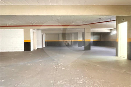 Prédio para alugar no Centro, Poá, SP