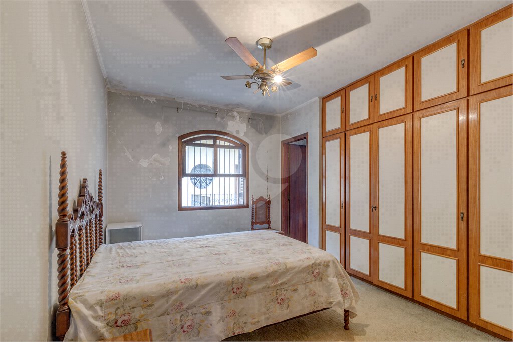 Casa à venda com 4 quartos, sendo 3 suítes,  em Alto da Boa Vista, São Paulo, SP