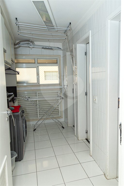Apartamento à venda com 4 quartos, sendo 2 suítes, em Moema, São Paulo, SP