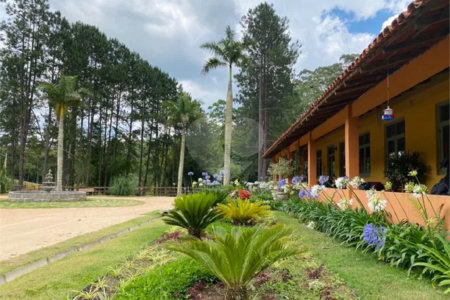 Fazenda à venda com 8 quartos em Do Carmo (canguera), São Roque, SP