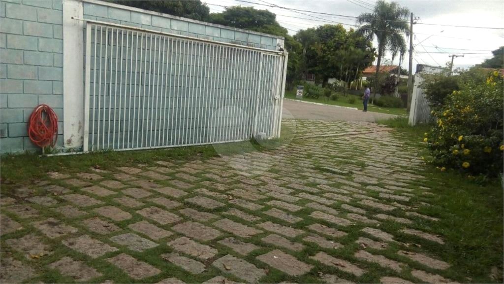 Casa à venda com 2 quartos, sendo 1 suíte, no condomínio Vinhas da Vista Alegre - Lado Sede, Vinhedo - SP