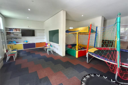 Apartamento à venda com 2 quartos em Vila Anastácio, São Paulo, SP