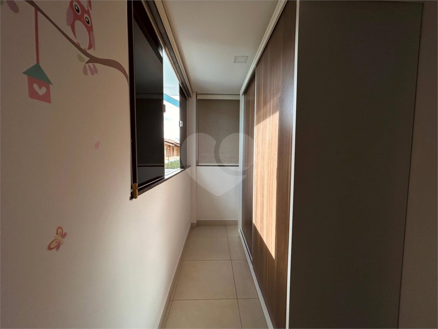 Duplex à venda com 1 quarto, sendo 3 suítes, em Taperapuan, Porto Seguro, BA